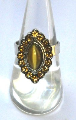 Fingerring mit Kristallen, l. col. topaz